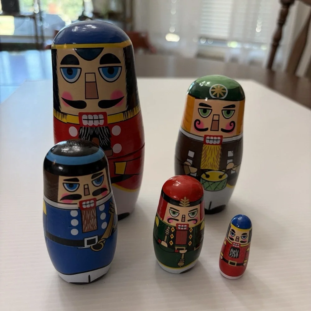 Nutcracker Wooden Nesting Dolls Set Of 5 Christmas Decor Holiday